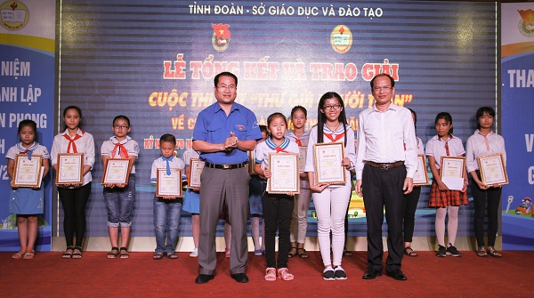 Lễ tổng kết và trao giải cuộc thi viết “ Thư gửi người thân” về chủ đề An toàn giao thông năm 2017