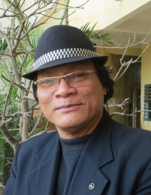 Tác gia, đạo diễn sân khấu Hoàng Vinh