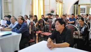 Văn nghệ sỹ Việt Nam nghe báo cáo kết quả Hội nghị Trung ương 6 (Khóa XI) và tình hình biển Đông