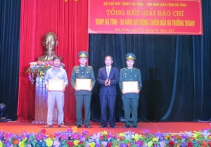 Hà Tĩnh trao giải báo chí về Bộ đội biên phòng