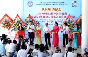 Khai mạc Liên hoan ảnh nghệ thuật Bắc Trung bộ lần thứ 22