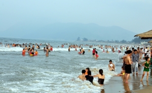 Mùa hè ở biển Thiên Cầm