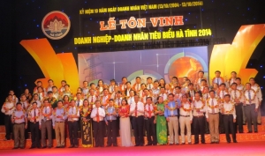 Hà tĩnh tổ chức vinh danh doanh nghiệp, doanh nhân năm 2014
