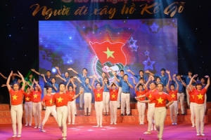 Giao lưu nghệ thuật “Người đi xây Hồ Kẻ Gỗ”