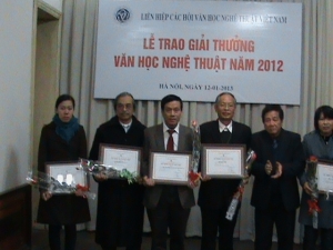 Giải thưởng văn học, nghệ thuật năm 2012