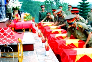 Chùm thơ của nhà thơ Nguyễn Minh Khiêm và Nguyễn Quang Hưng