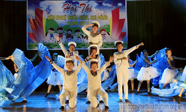 Hội thi văn nghệ thiếu niên nhi đồng chào mừng kỷ niệm 72 năm Cách mạng tháng Tám