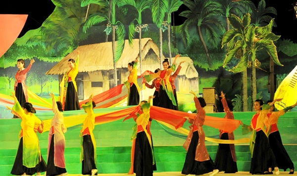 Nghệ An-Hà Tĩnh: Tổ chức Chương trình nghệ thuật “Đôi bờ Ví, Giặm”