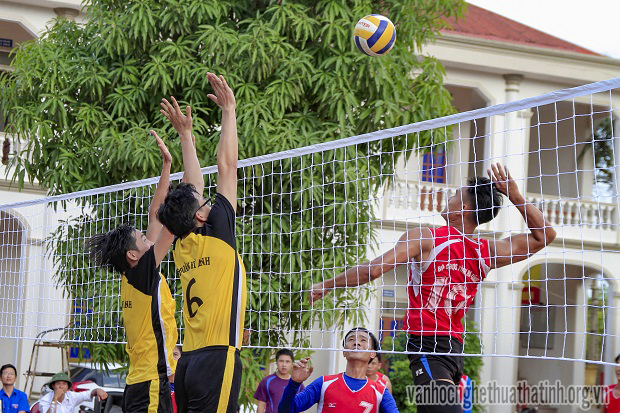 Chung kết giải bóng chuyền nam cán bộ Đoàn năm 2017