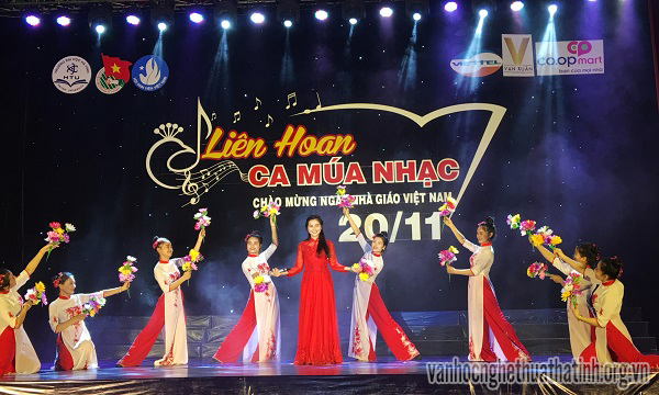 Liên hoan Ca – múa – nhạc năm 2017 chào mừng ngày nhà giáo Việt Nam 2011