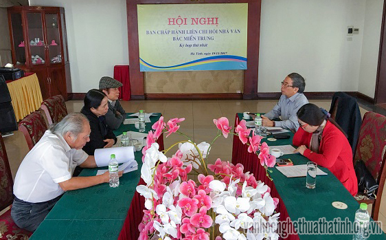 Hội nghị Ban chấp hành Liên chi hội nhà văn Bắc miền Trung