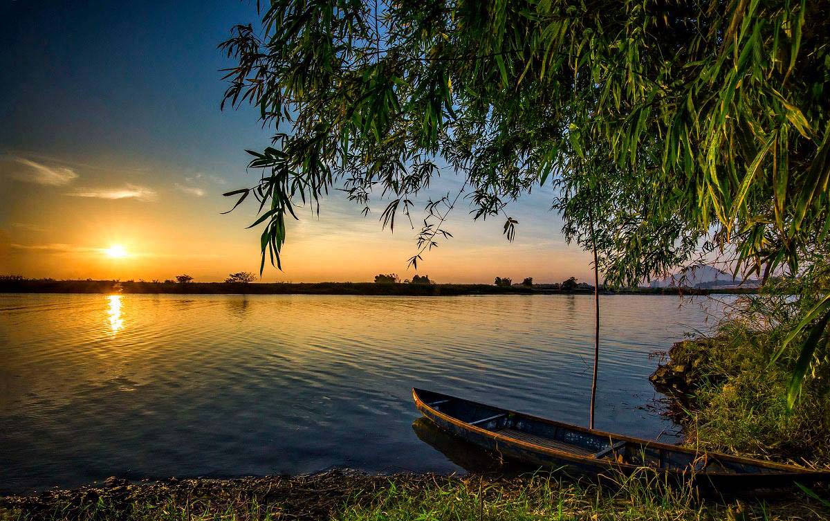 Chùm thơ của tác giả Từ Công Hải