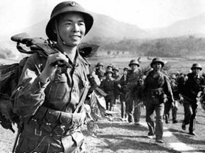 Thơ chọn - lời bình: Một vị tướng về hưu