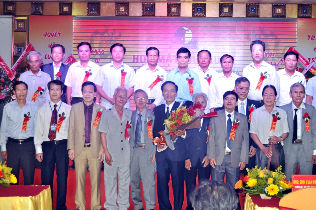 Họ Đinh Hà Tĩnh gặp mặt đầu xuân và ra mắt Ban liên lạc