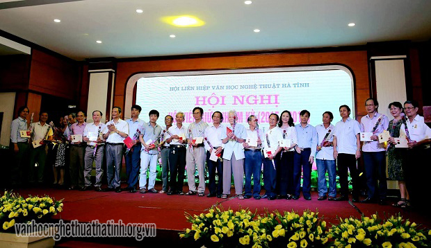 Nhìn lại 10 năm thực hiện Chương trình hành động số 848 của Ban thường vụ Tỉnh ủy Hà Tĩnh về văn học nghệ thuật