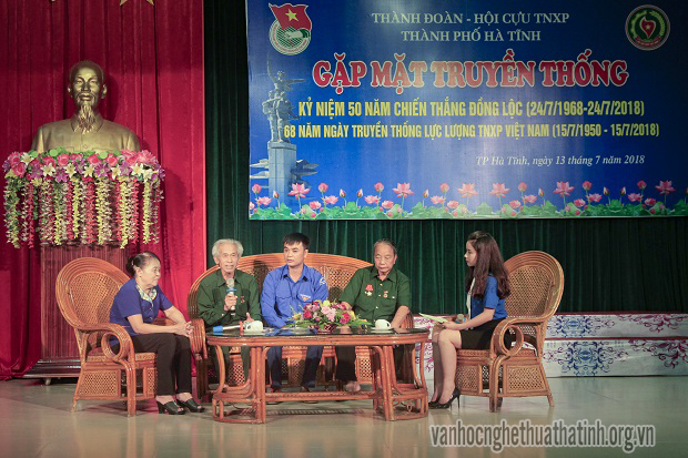 GIAO LƯU TỌA ĐÀM KỶ NIỆM 50 NĂM CHIẾN THẮNG ĐỒNG LỘC VÀ 68 NĂM NGÀY TRUYỀN THỐNG LỰC LƯỢNG TNXP VIỆT NAM