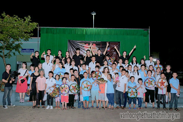 Trung thu yêu thương tại làng trẻ em mồ côi Hà Tĩnh