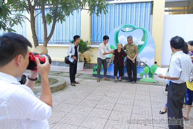 Vì đôi mắt là vô giá