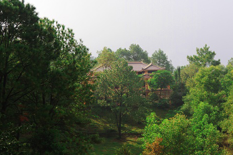 Khám phá ngôi chùa trong hang tại thị xã Hồng Lĩnh