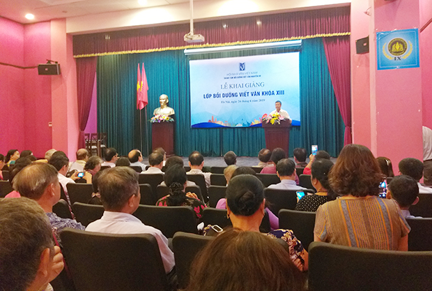 Khai giảng lớp bồi dưỡng viết văn khóa XIII  của Trung tâm bồi dưỡng viết văn Nguyễn Du, Hội Nhà văn Việt Nam