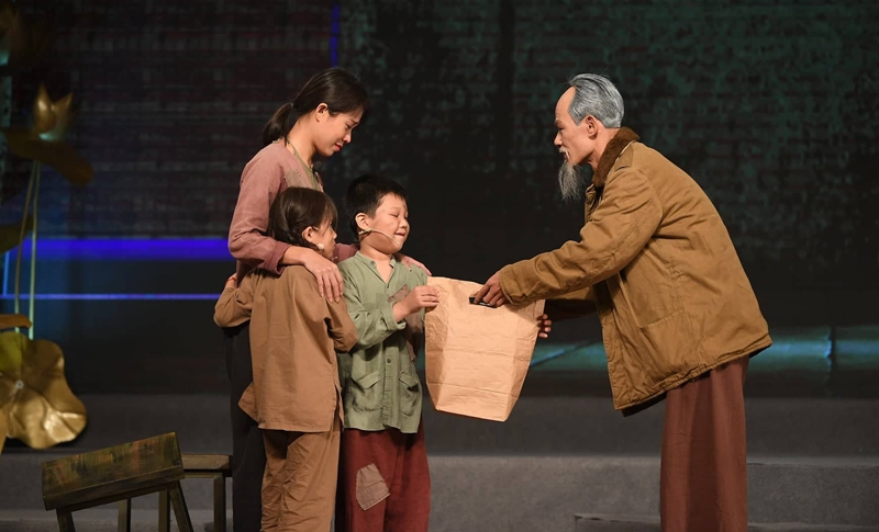 Chương trình “Muôn vàn tình thương yêu”: Xúc động, kính yêu và tự hào về Bác