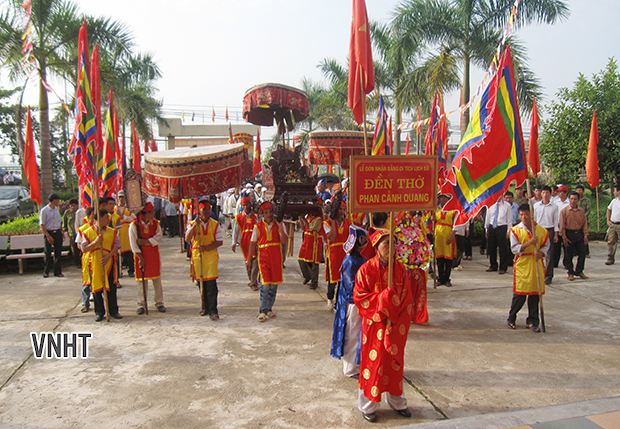 Gốc vững cành xanh - Tạp chí Hồng Lĩnh