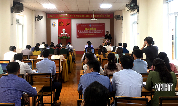 Khai giảng lớp đào tạo, bồi dưỡng, nâng cao năng lực cho đội ngũ cán bộ làm việc công tác thông tin đối ngoại năm 2019