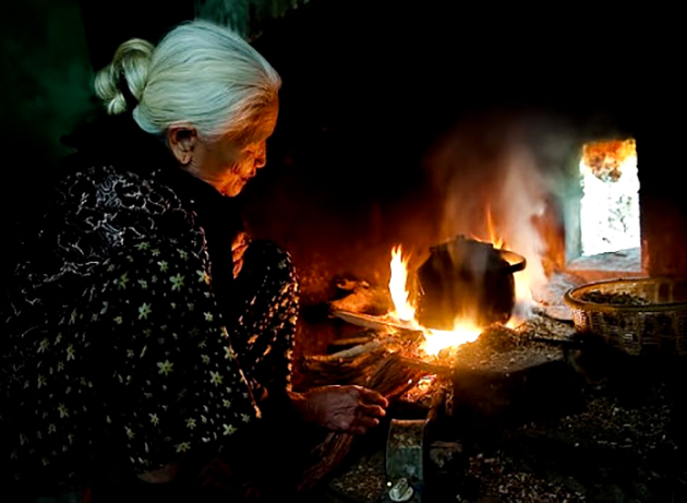 Tản văn ĐÔNG VỀ NHỚ KHÓI của Nhà thơ Nguyễn Ngọc Phú - Văn nghệ Hà Tĩnh