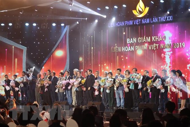 Liên hoan Phim Việt Nam lần thứ 21: 74 phim tranh giải Bông sen Vàng