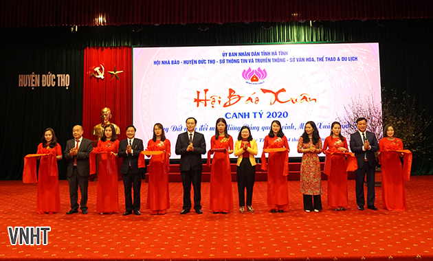 Khai mạc Hội báo xuân Canh Tý tại Đức Thọ