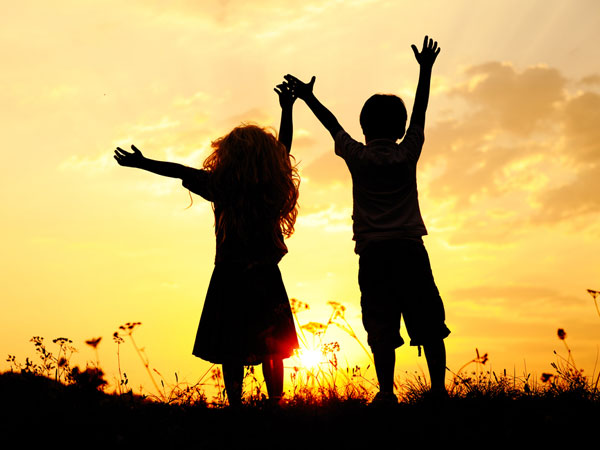 Tác phẩm tham dự Cuộc thi viết - vẽ tuổi học trò lần thứ XIII