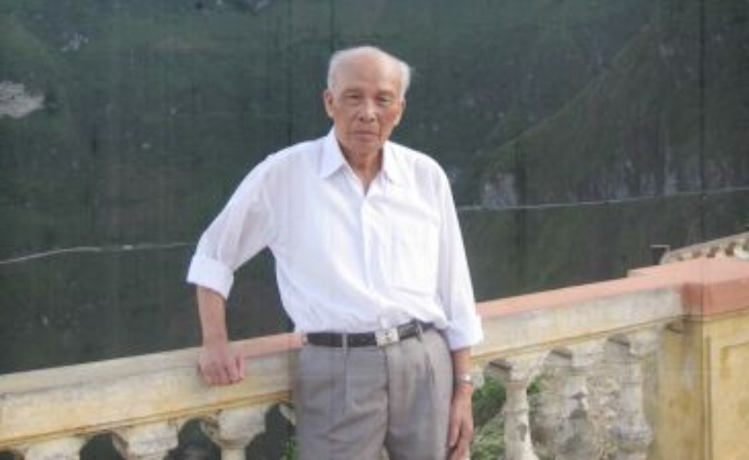 Võ Hồng Huy với non nước Hồng Lam