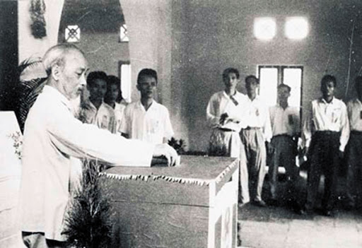 NHÌN LẠI CUỘC BẦU CỬ QUỐC HỘI KHÓA I NĂM 1946 ĐỂ HIỂU THÊM VỀ BẦU CỬ QUỐC HỘI