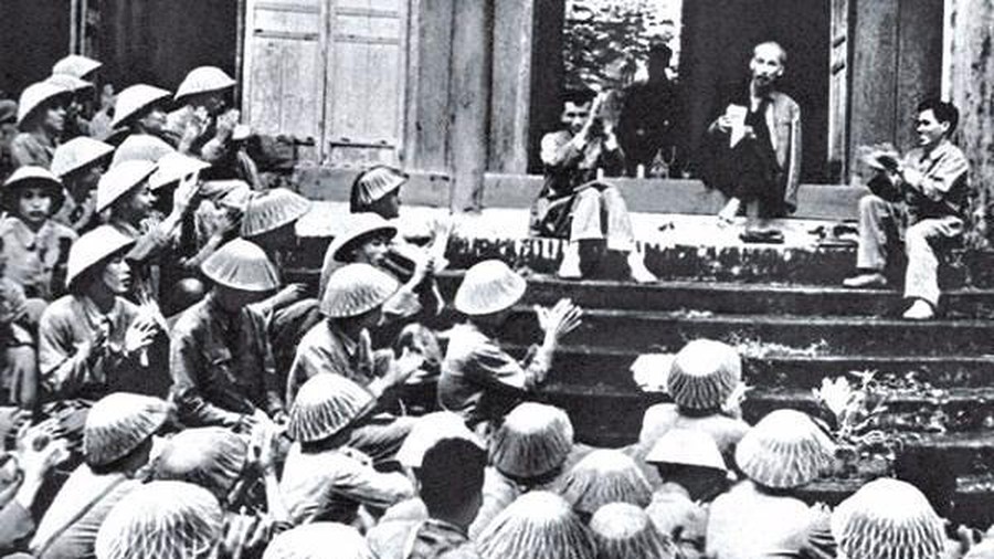 Sự kiên định của Hồ Chí Minh về con đường cứu nước, giải phóng dân tộc của cách mạng Việt Nam