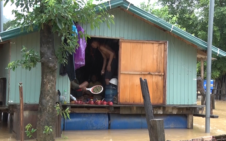 Bút kí dự thi PHAO CỨU SINH Ở VÙNG “RỐN LŨ”  của PHAN THẾ CẢI