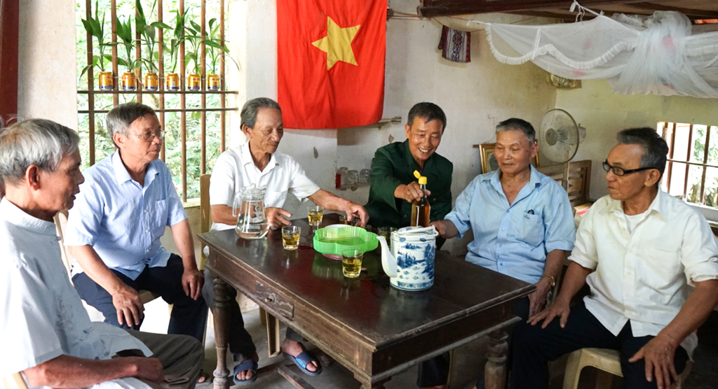 Bút ký CUỘC HỘI NGỘ CỦA NHỮNG CỰU TÙ PHÚ QUỐC của Phạm Anh Hoài