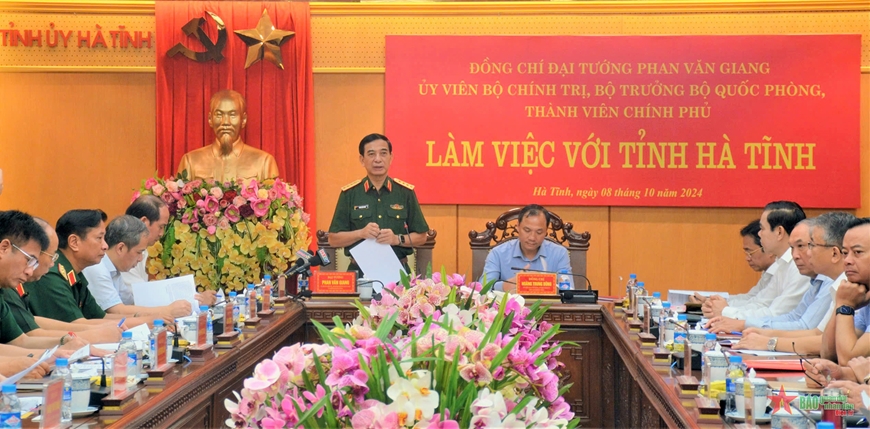 Đại tướng Phan Văn Giang làm việc với tỉnh Hà Tĩnh